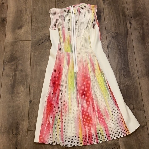 Elie Tahari dress - Picture 5 of 10